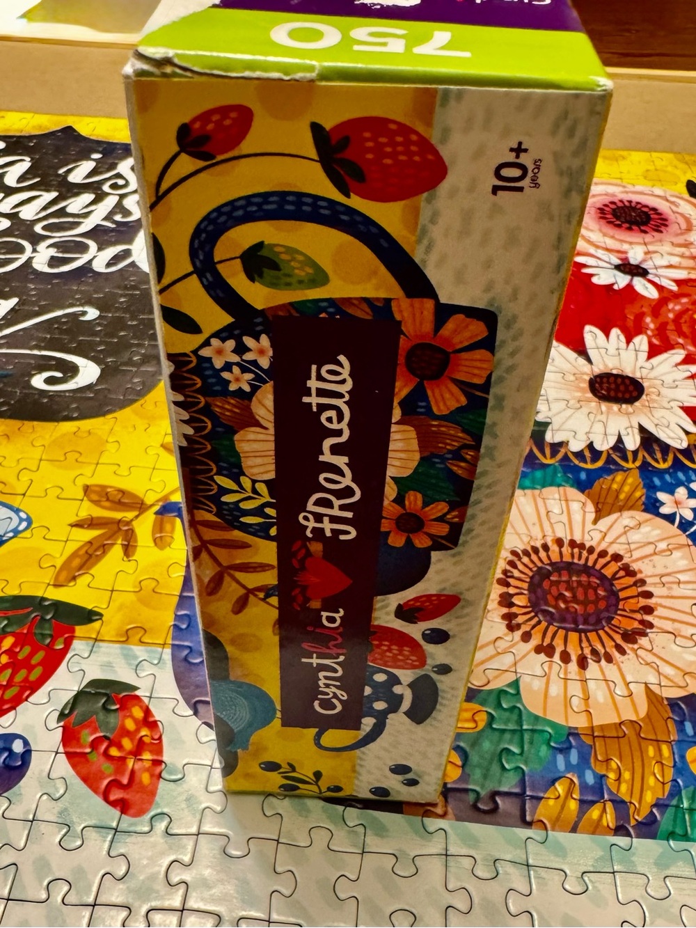 Springtime Tea 750pc Puzzle. - Picture 11 of 13